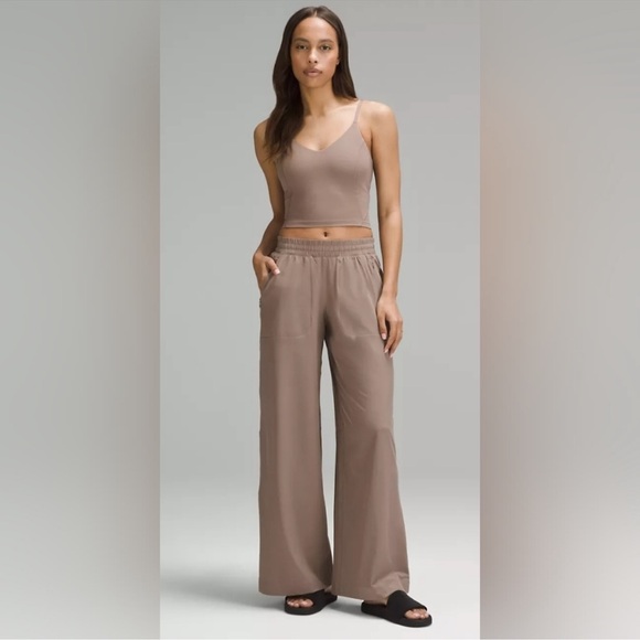 NWT Lululemon Swift Wide-Leg Mid-Rise Pant Taupetastic - Picture 1 of 12